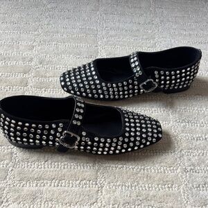 NWOT Sam Edelman Studded Gem Flat In Black